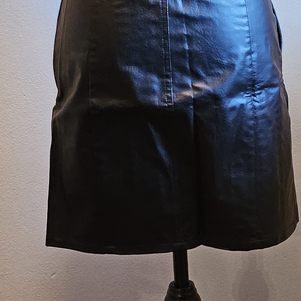 Vintage Extravaganza mini skirt - Picture 2 of 12